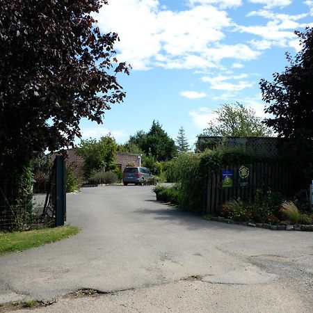 Les Charmilles Bed & Breakfast Hazebrouck Exterior foto